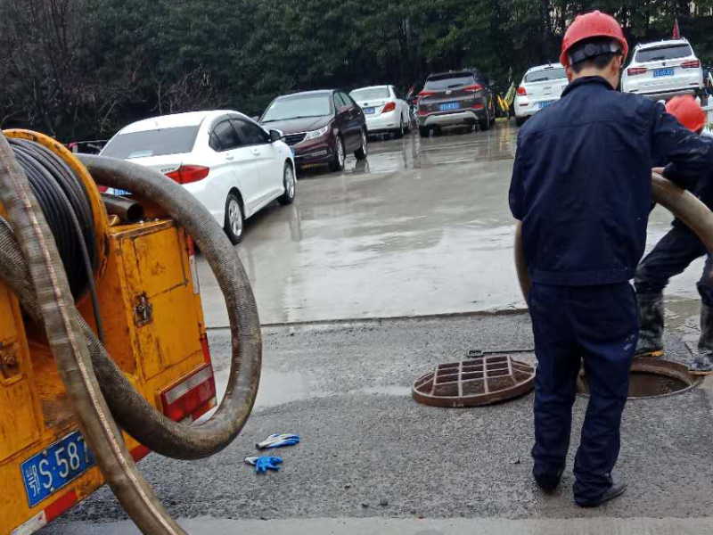 南京众帮专业隔油池清理疏通下水道马桶疏通抽化粪池