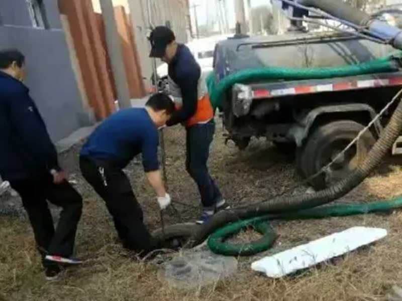 南京集庆门大街隔油池清理电话，清理酒店食堂隔油池