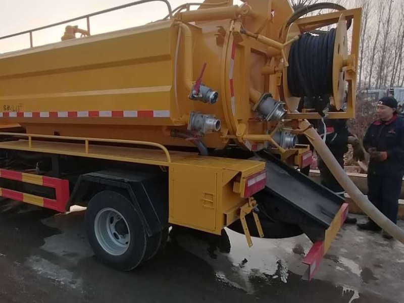 承接南京雨污分流项目管道清淤改造轻车熟路