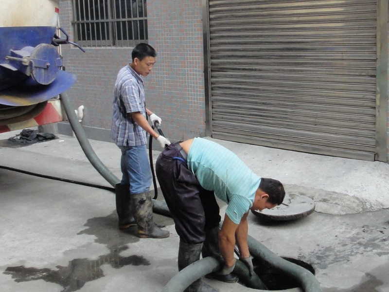 南京太平门管道疏通 维修马桶 水电 防水工程等